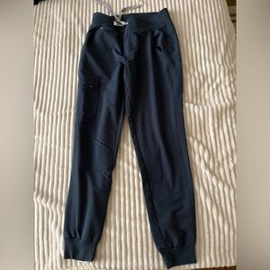 Figs Zamora scrub jogger pants in Dark Harbor.